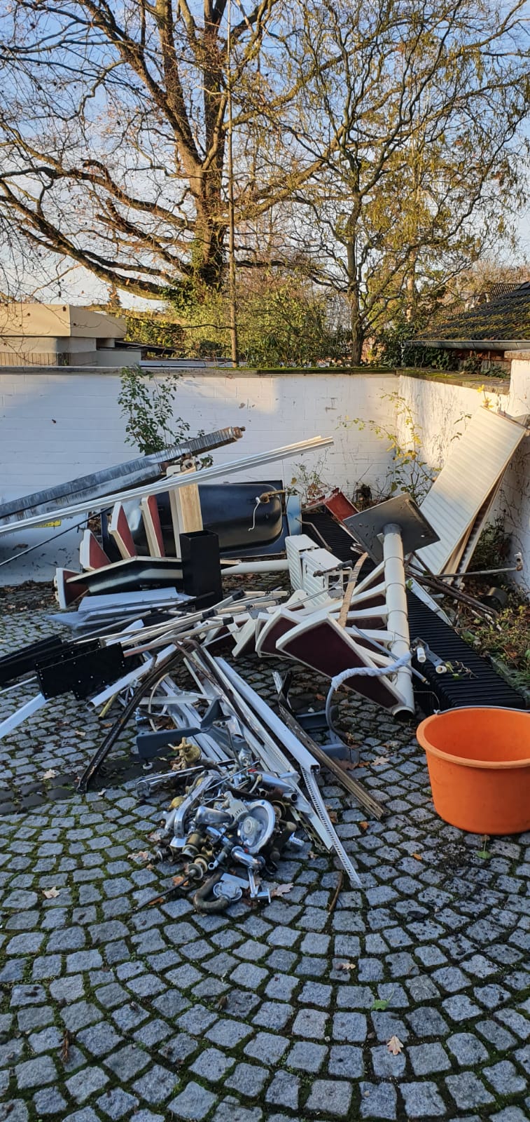 Heute noch den Schrott los werden mit Schrotthändler aus Detmold ...